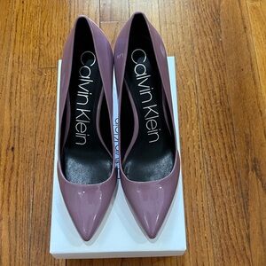 Brand new in box Calvin Klein Kirstin Pumps size 8.5 M